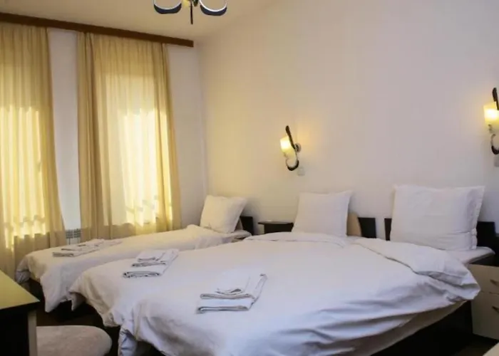 Hotel Златоград 3*